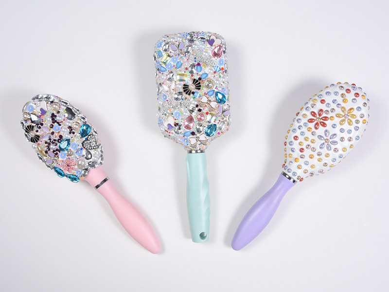 Jewelry Bling Oval Detangling Hair Brush