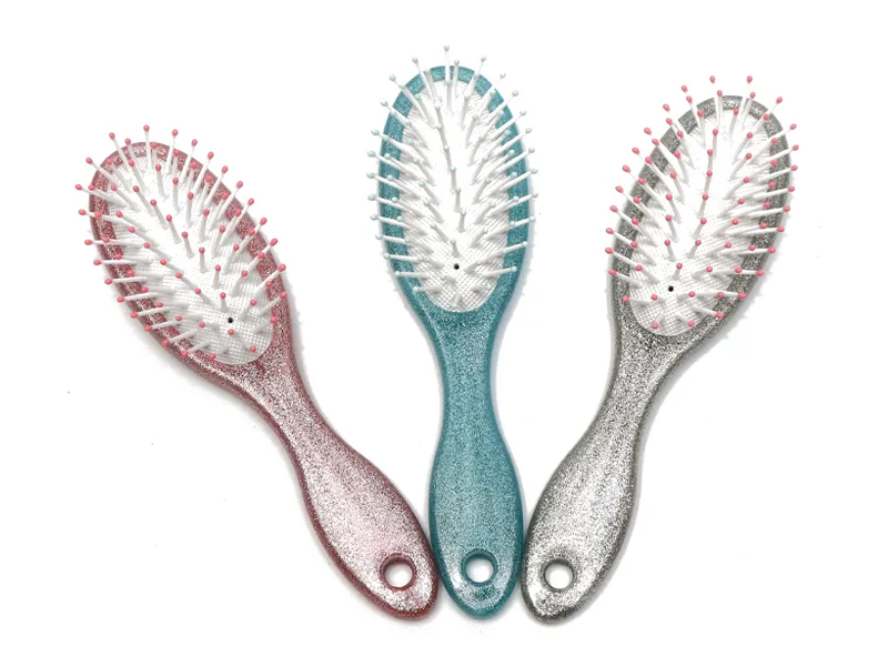 2022 Plastic Small Baby Massaging Brush